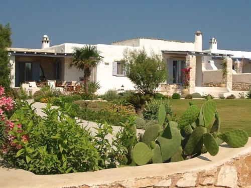 Villa Serenity next to beach gîte à louer Santa Maria