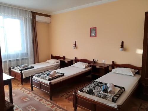 Family Hotel May - image 7