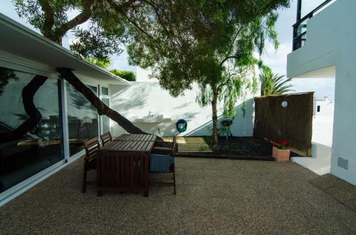 Sorondongo Beach & Garden