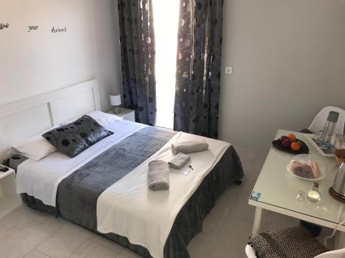  Galotel Agnoudas near the airport in Markopoulo