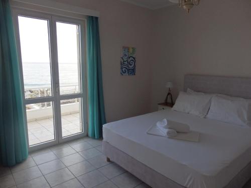  Coastal Apartment Christina in Makry Gialos
