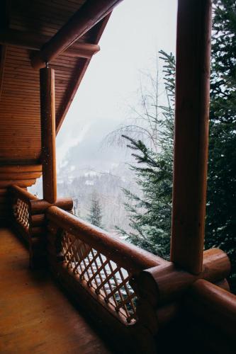Forest House - image 5