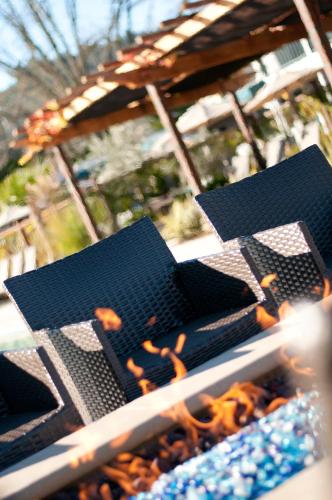 Calistoga Spa Hot Springs - Authentic Hot Springs Spa & Resort – Calistoga, CA