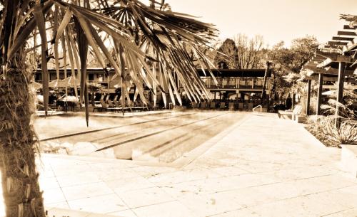 Calistoga Spa Hot Springs - Authentic Hot Springs Spa & Resort – Calistoga, CA