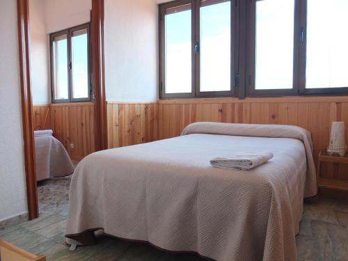 Los Angeles Plaza - image 7