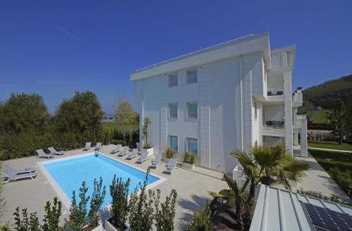 Villa Bianca Luxury Apartments 5