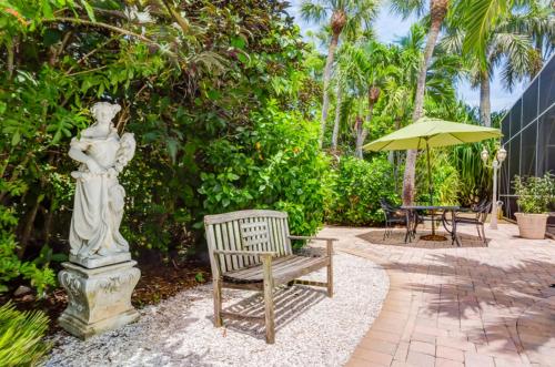 Murmond-Captiva - main image