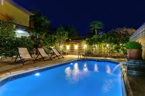 Swimming pool, Lemuria Apart Hotel in Cachoeira do Bom Jesus