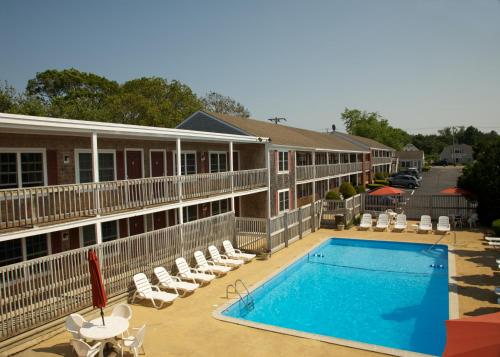 Úszómedence, Holiday Hill Inn & Suites in Dennis Port (MA)