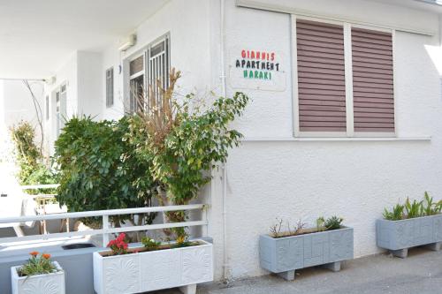  Giannis Apartment,Haraki in Charaki