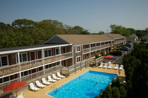 Úszómedence, Holiday Hill Inn & Suites in Dennis Port (MA)