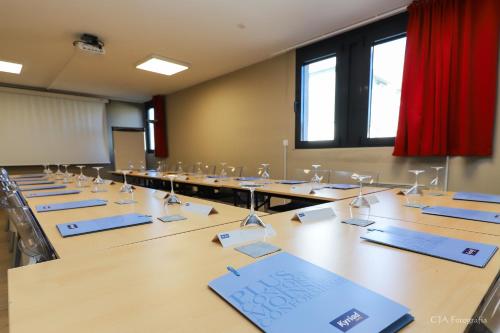 Hotel Restaurant Kyriad Brive Centre - image 14