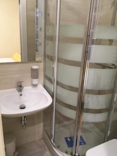 INSIDEHOME Valladolid Centro -Hab con baño privado en el centro y OPCION DE PARKING-