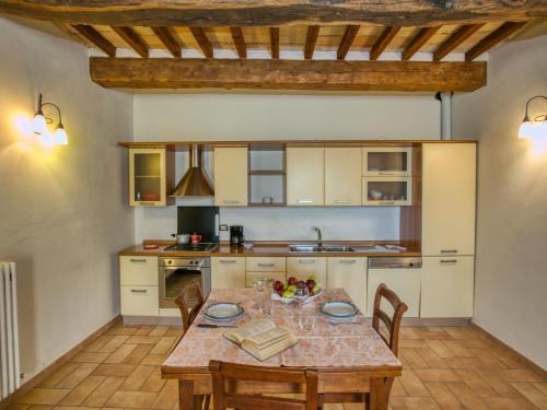 virtuve, Mansion in Sant'Angelo with Valley Views in Sant' Angelo in Vado