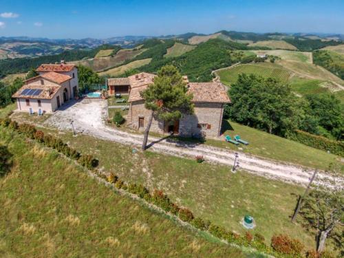 Viesnīcas āriene, Mansion in Sant'Angelo with Valley Views in Sant' Angelo in Vado