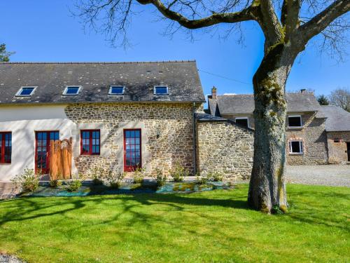 Pleasant holiday home with garden gîte à louer Bonnemain