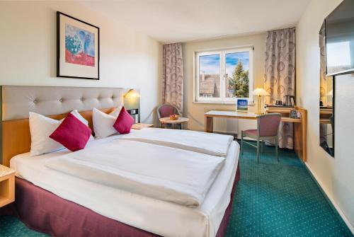 1 queen bed