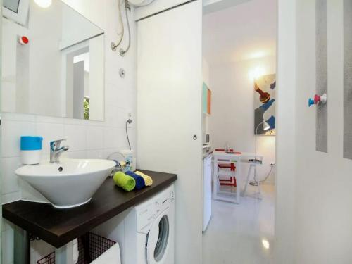 Apartment Laka - image 12