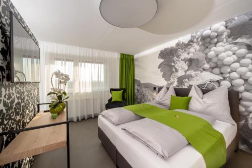 Hotel Greenrooms - image 5