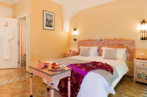 Double room in a charming villa in the heart of Marrakech palm grove Marrakech