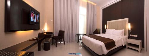 1 queen bed