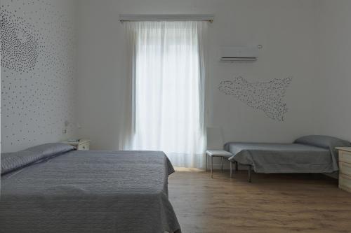 Triple Room with Balcony room in Afea Art & Rooms