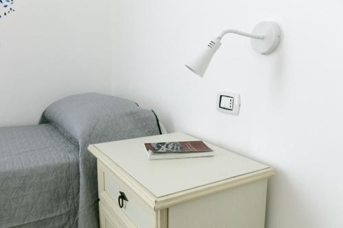 Triple Room with Balcony image 5