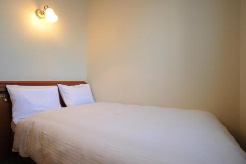 Double Room with Small Double Bed - Non-Smoking