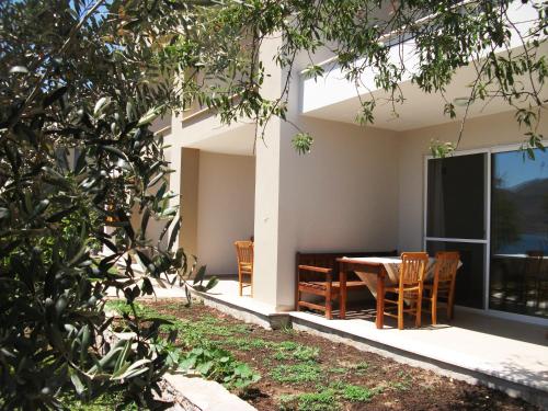  Bozburun Unlu Apart in Bozburun