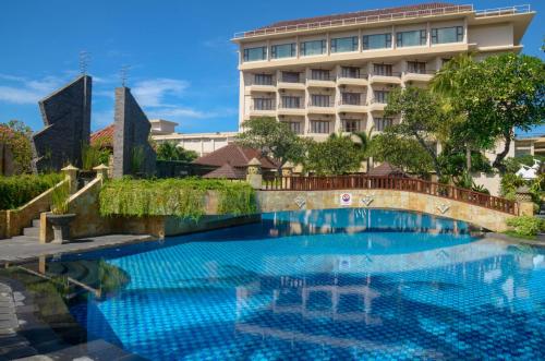 Lombok Raya Hotel