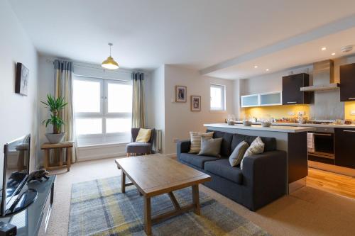 Luxury Apt Next To Station, , Stirlingshire