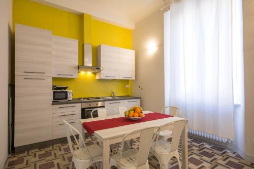Piazza Paradiso Accomodation