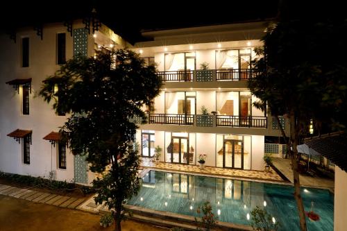 B&B Hội An - Tropical Garden & Pool Villa - Bed and Breakfast Hội An