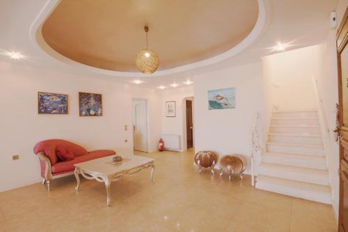  Villa in uphill with marina view in Kontokali