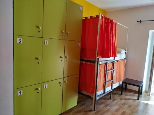 Gemeinschaftszimmer, gemischtes, 10 gäste