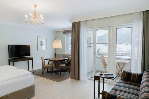 Junior Suite with Balcony