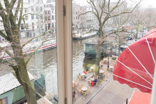 A B&B Amsterdam, Amsterdam (photo 7)