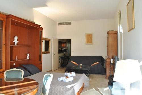 Residence Gray d'Albion Studio LOU511
