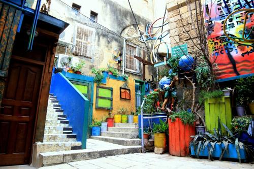 Ashash House in Acre