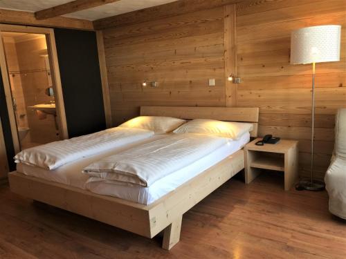 Hotel Alphorn - image 2