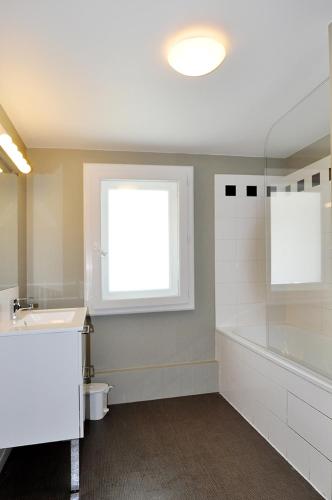 Temporesidence Chateauneuf - Accommodation - Bayonne