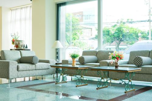 ホワイト ハウス ビゾテル