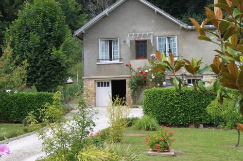 Maison de Gaby 2 étoiles tourisme 2 ou 4 Personnes - Location saisonnière - Vitrac