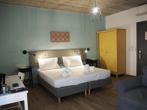 hotel photo