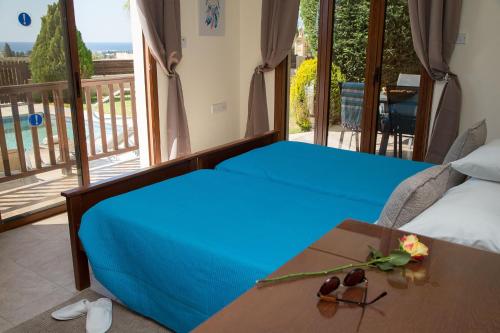 Coral Bay Sunlove Villa - image 5