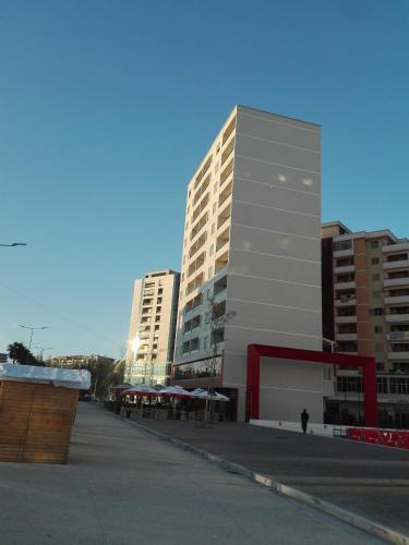 guido's flats - main image