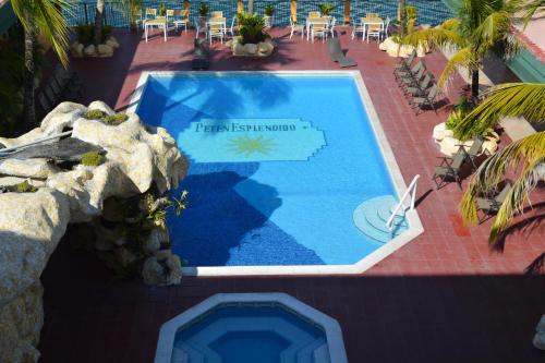 전망, Peten Esplendido in 플로레스