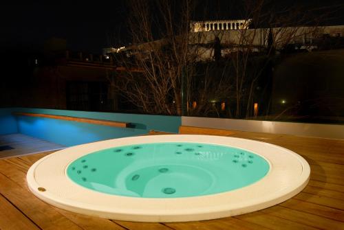 Herodion Hotel - image 4