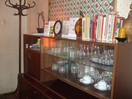 Daneto Apartment - image 2