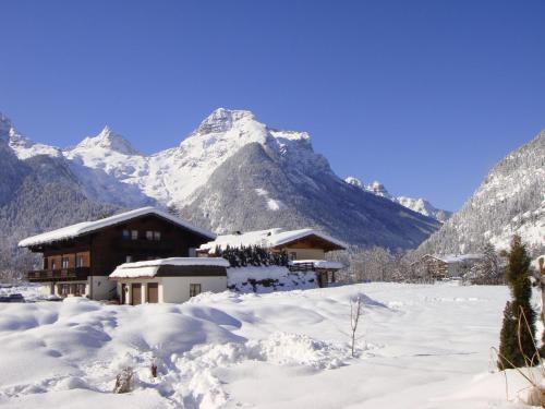 Bližnja okolica, Haus Alpengruß in Scheffsnoth